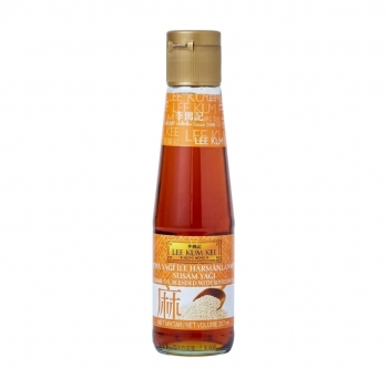 Lee Kum Kee Soya Yağı ile Harmanlanmış Susam Yağı 207ml
